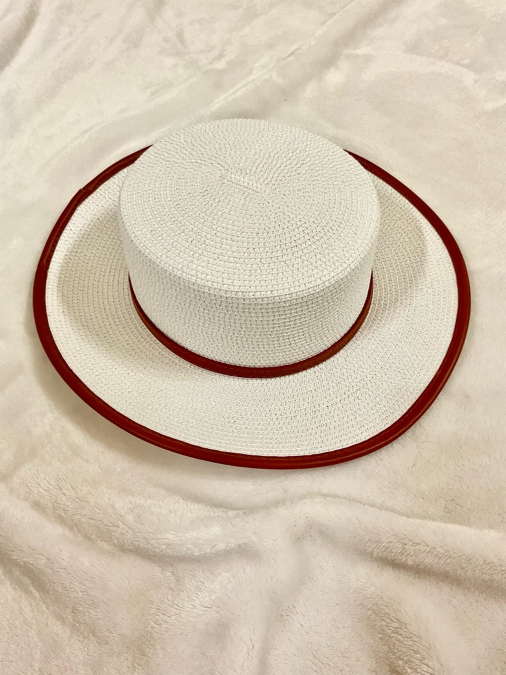 British Flat Top Wide Brim White Straw Hat Detachable Leopard Print Clip NWOT - Picture 5 of 14